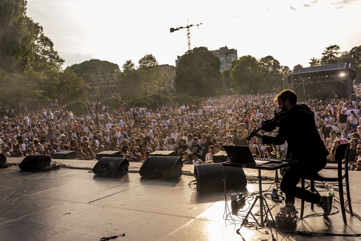 Outdoor crowd at Eurovision Torino